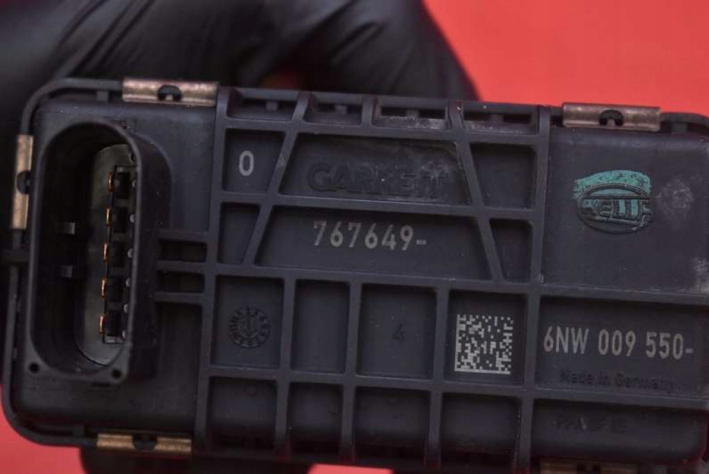 фото №8, Регулятор турбіни 6nw009550 citroen c5 ii x7 iii 3.0 hdi 240 km 08-17