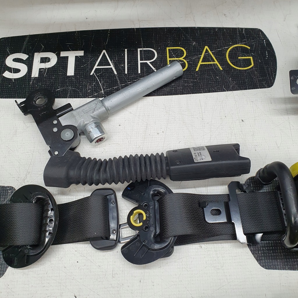 фото №10, I10 iii 3 приборная панель консоль подушки безопасности ремни подушка безопасности