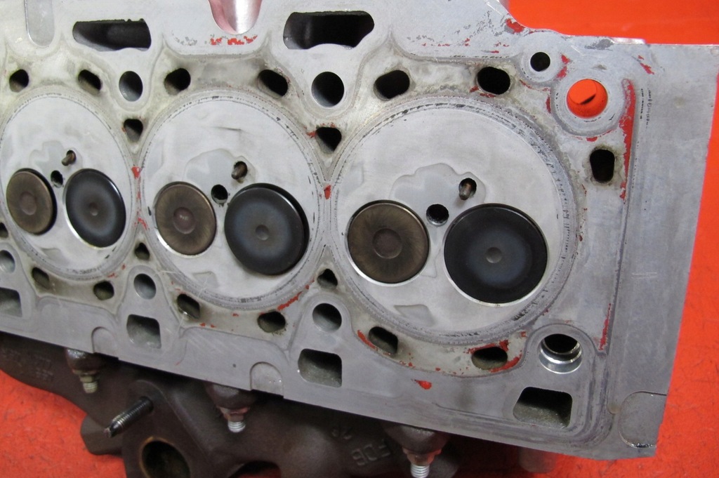 фото №10, Renault clio iii 1.5 dci megane iii dacia nissan головка двигателя 110421067r