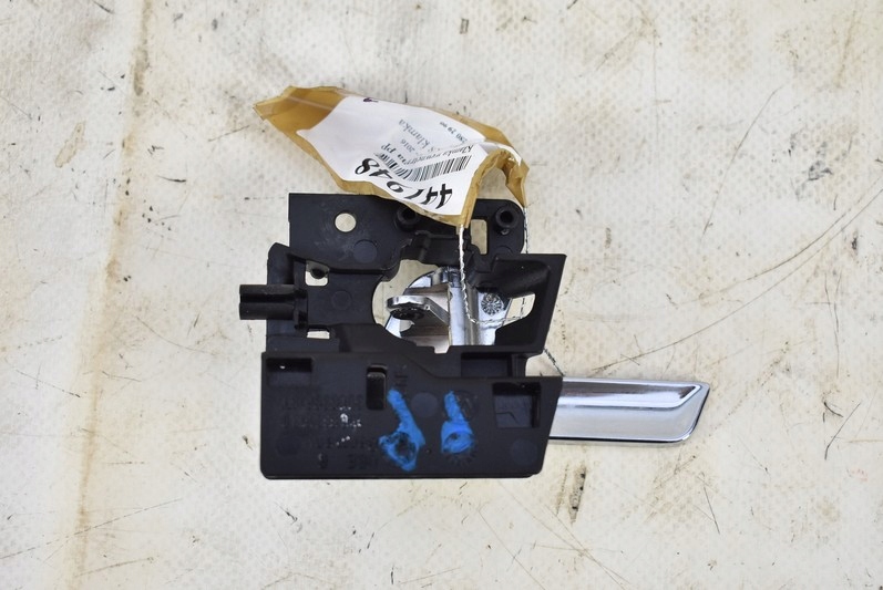 фото №4, Ручка внутрішня права перед vw phaeton 02-16