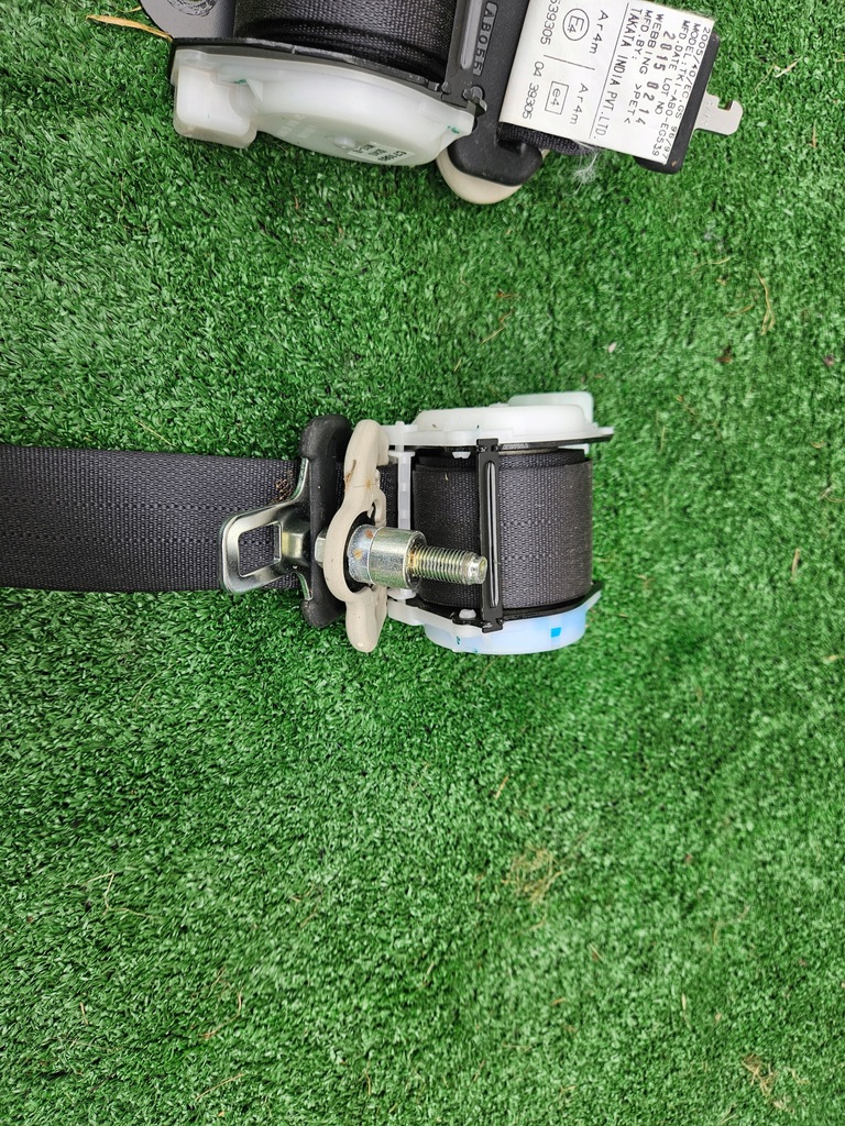 фото №4, Pas безопасности задняя левый правый средний комплект nissan micra k13