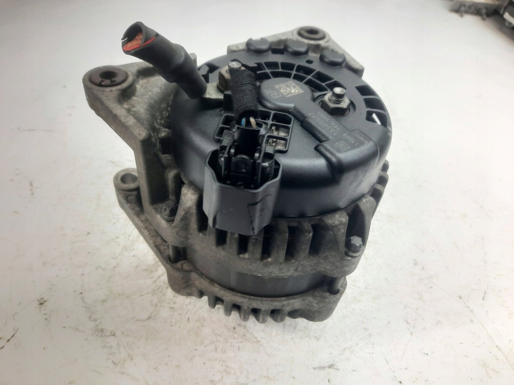 Генератор opel insignia a astra zafira 1.8 a18xer 100a 13500577 с Разборки