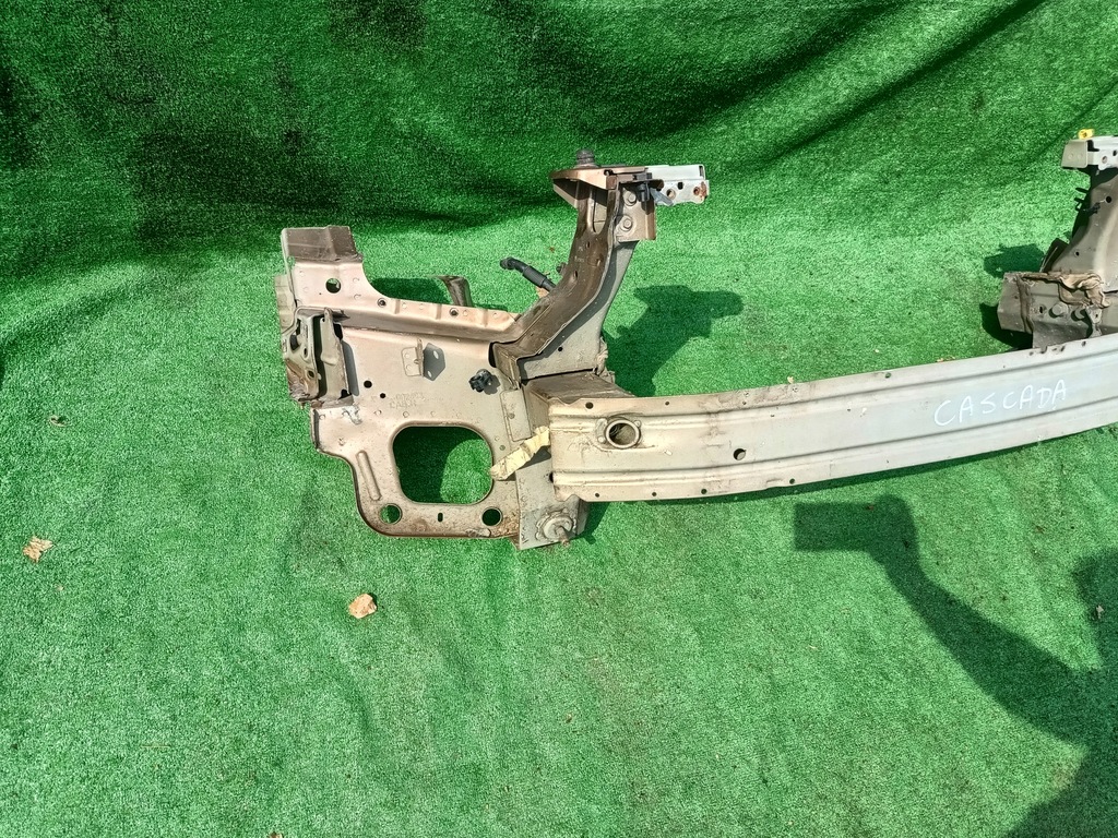 фото №2, Opel cascada pas передний балка четверть