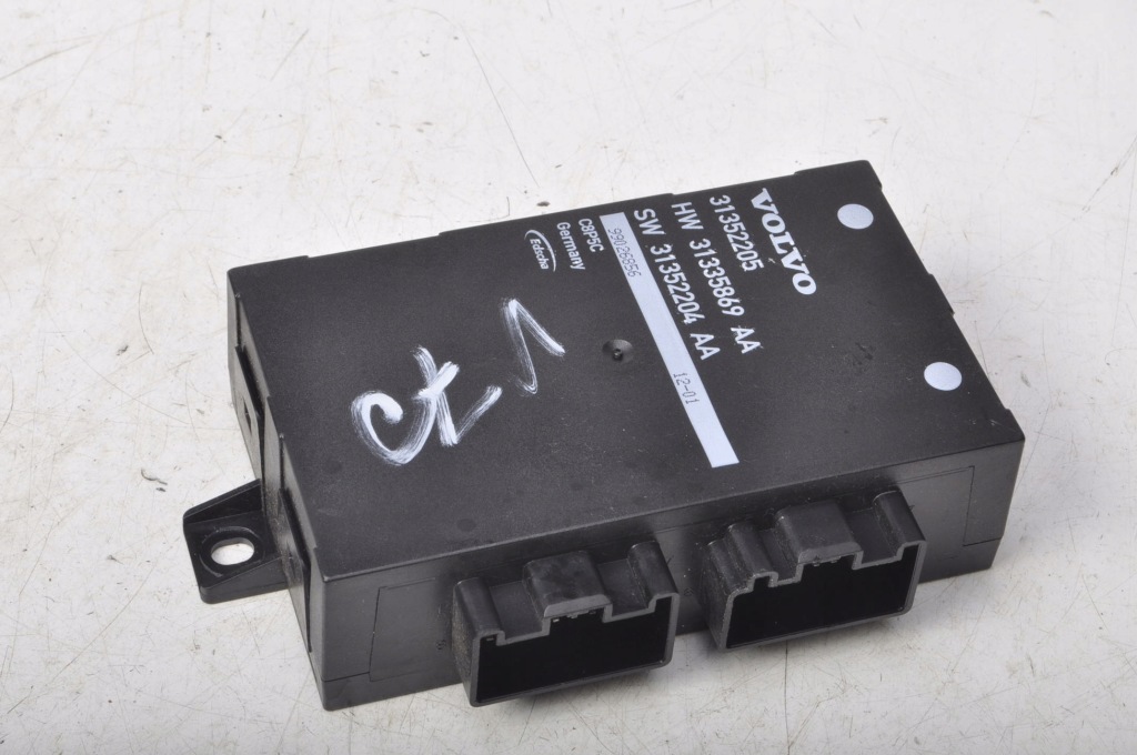 фото №1, Volvo v70 iii модуль блок управления крышки 31352205