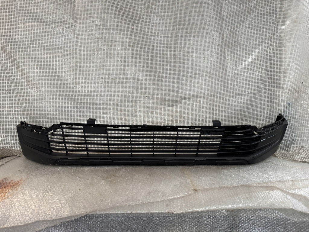 Купить Peugeot rifter 18- бампер передний