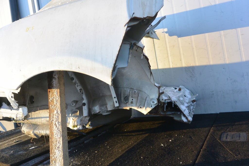 фото №8, Maserati quattroporte крыло правый задняя четверть