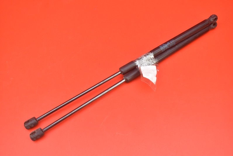 фото №4, Привод амортизаторы крышки vw polo 5 v 5d hb 10r