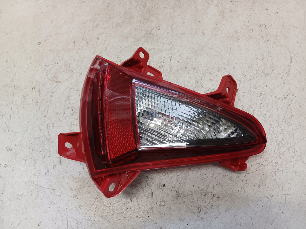 фото №3, Kia sportage v 5 21- лампа w бампер левая задняя 92405-r2000