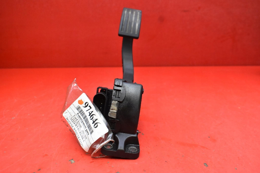 фото №5, Потенціометр педаль газу 4m51-9f836-ah ford focus 2 ii 1.6 tdci 90 km 04-08