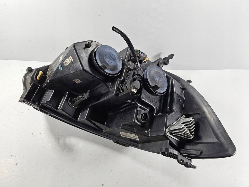 фото №9, Master iii lift iv правая левая лампа led перед 260105567r 260607867r комплект