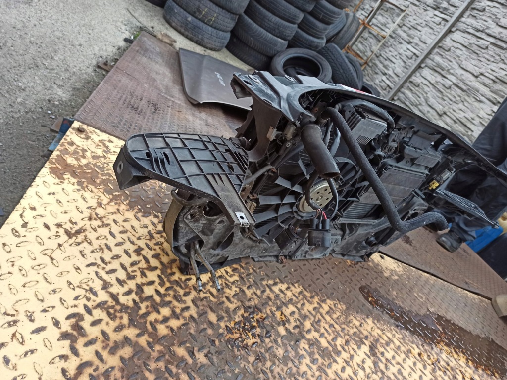 Купить Audi a4 b6 кабриолет  2.4 6v ly1c ремень передний усилитель радиатор