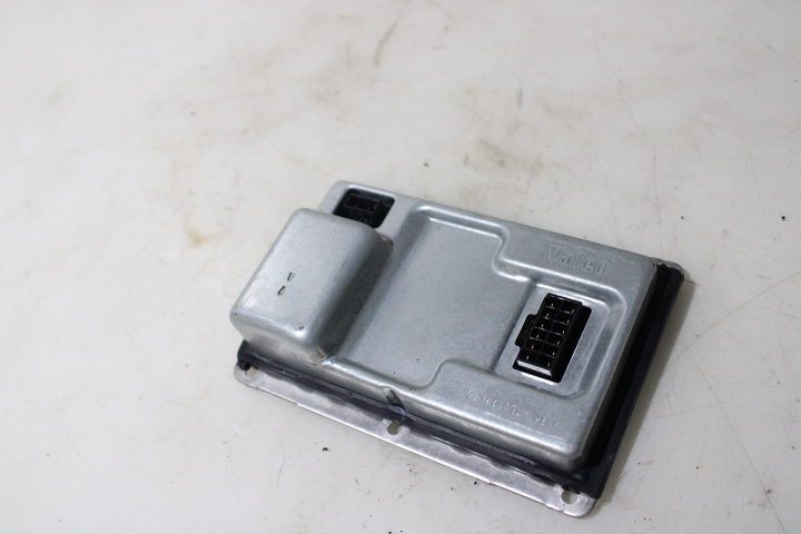 фото №1, Перетворювач ксенон porsche cayenne i 7l