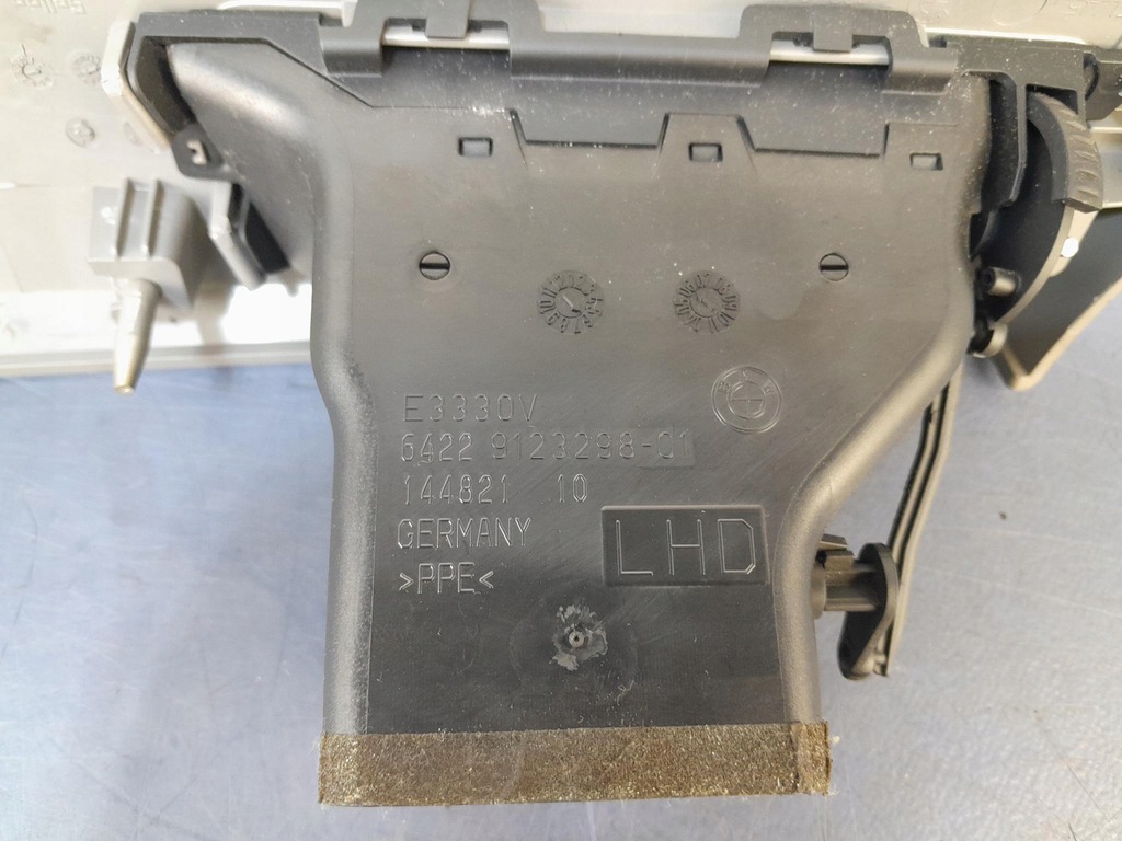 фото №11, Bmw 3 e90 e91 e92 ґрати обдув dekor правий перед 7132845