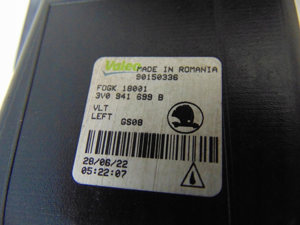 фото №15, Противотуманная фара лампа led drl левая skoda superb iii lift 3v0941699b