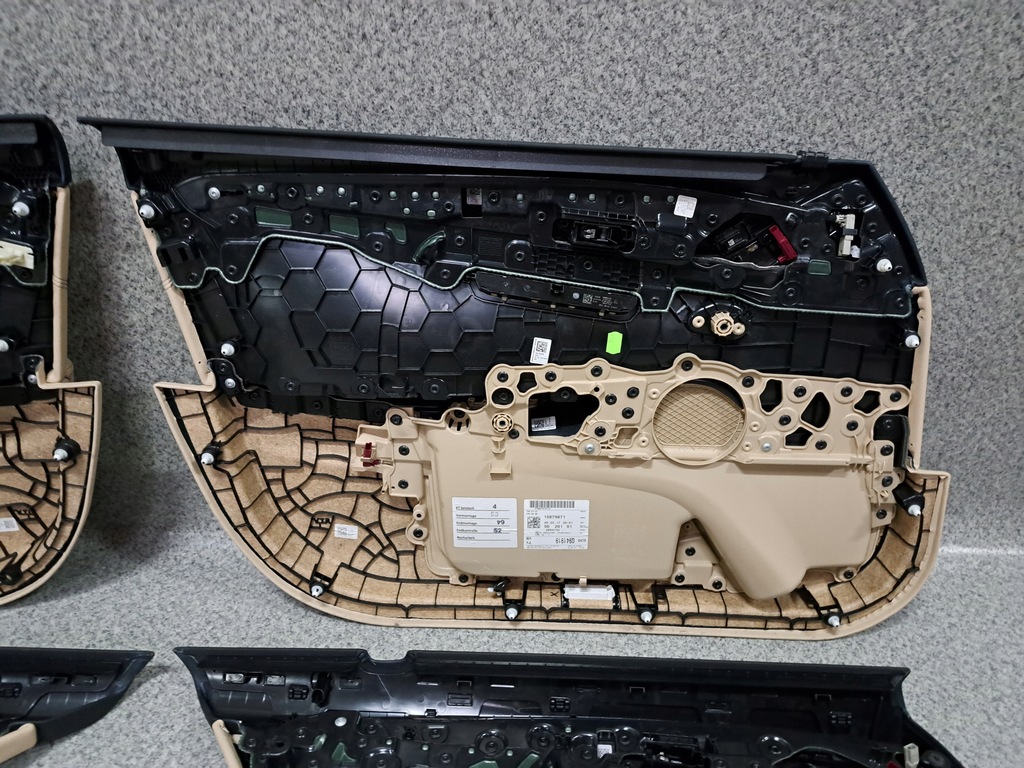 фото №10, Bmw 5 g30 g31 обшивки оббивка оббивка двері комплект