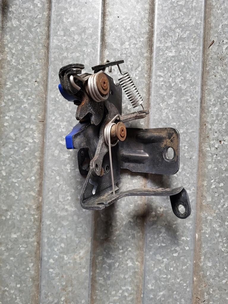 фото №2, Замок решітка капот scania r 1925340