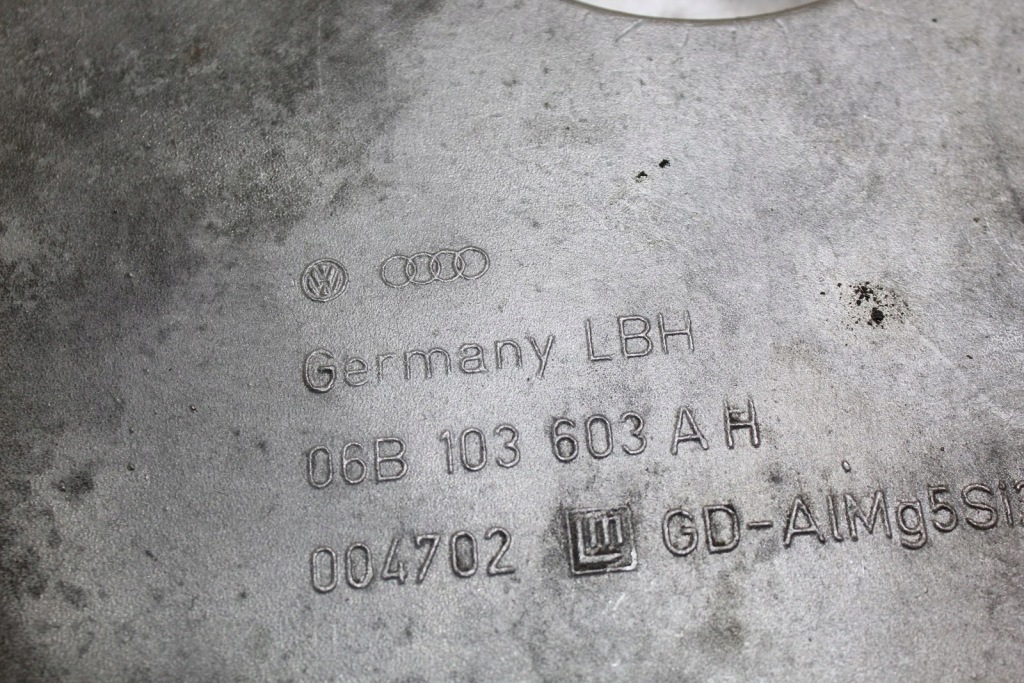 Купить Поддон масляная audi a4 b6 b7 a6 c6 2.0 passat b5 fsi awa 06b103603 a h