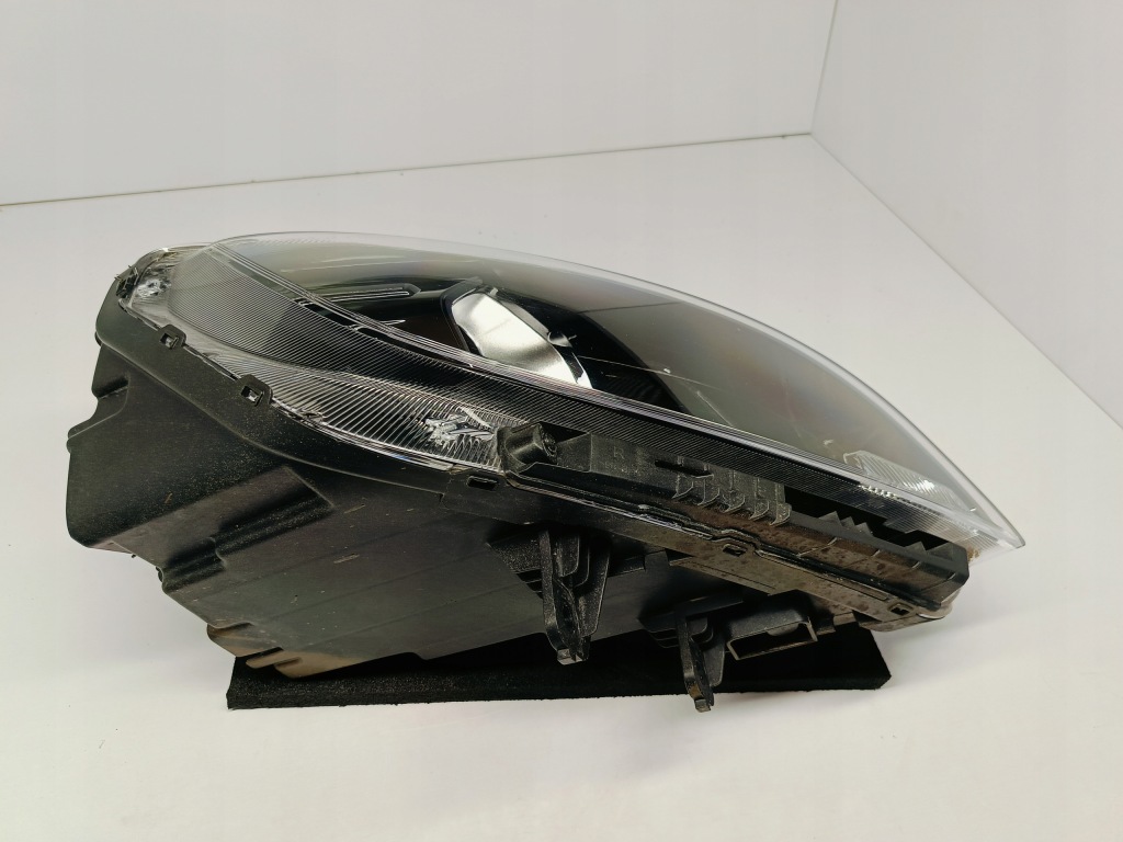 фото №8, Hyundai kona i lift 20- лампа фара права перед лінза 92102-j9500