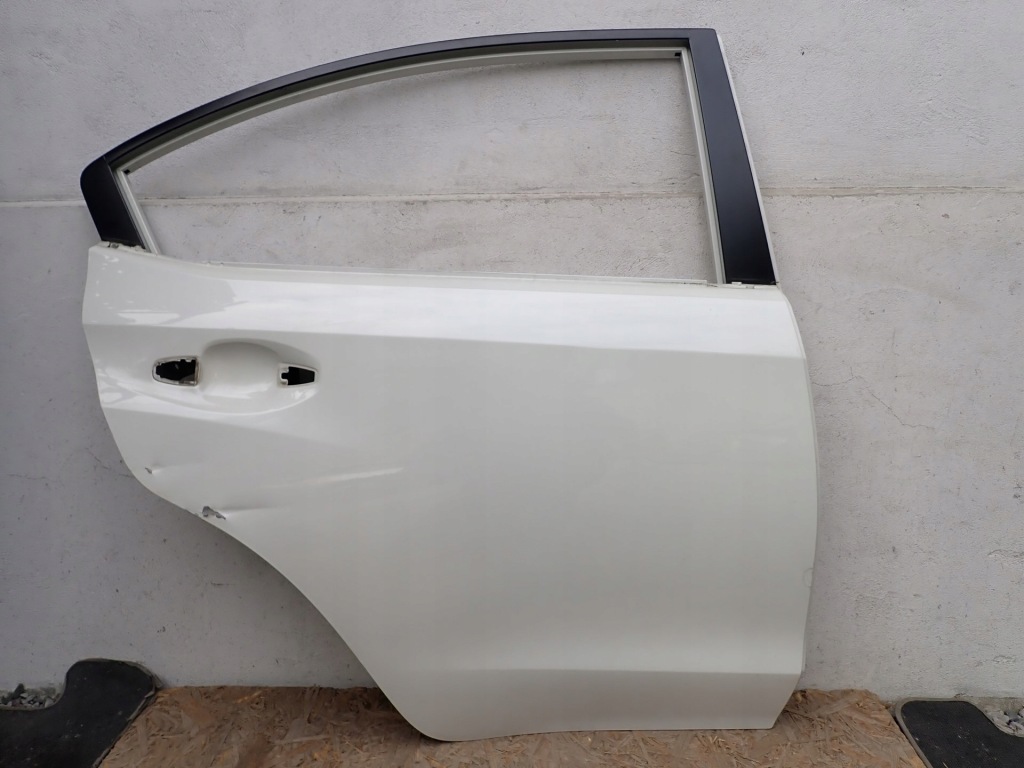 фото №1, Дверь правое задние правый задняя subaru wrx sti gj 2014-