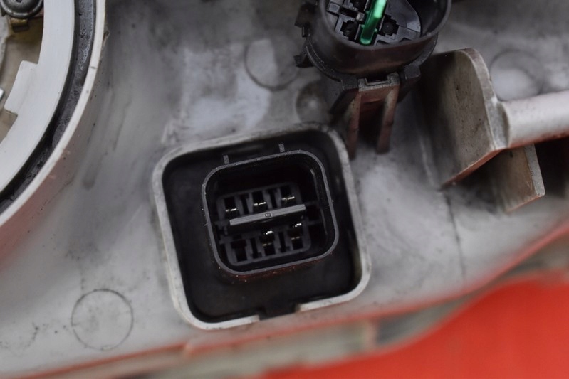 фото №8, Фара правый лампа перед eu 9750 hyundai santa fe 1 i 00-04