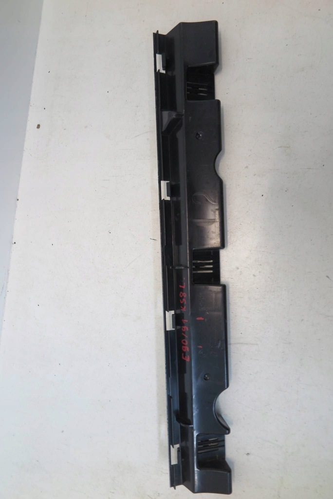 фото №1, Кронштейн поріг bmw 3 e90 7202657 2.0l дизель 105kw 2010