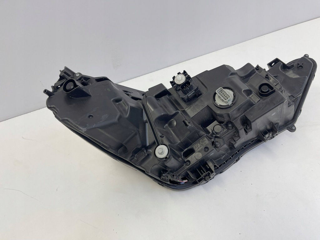 фото №9, Лампа правая bmw i3 lci lift full led 9853414