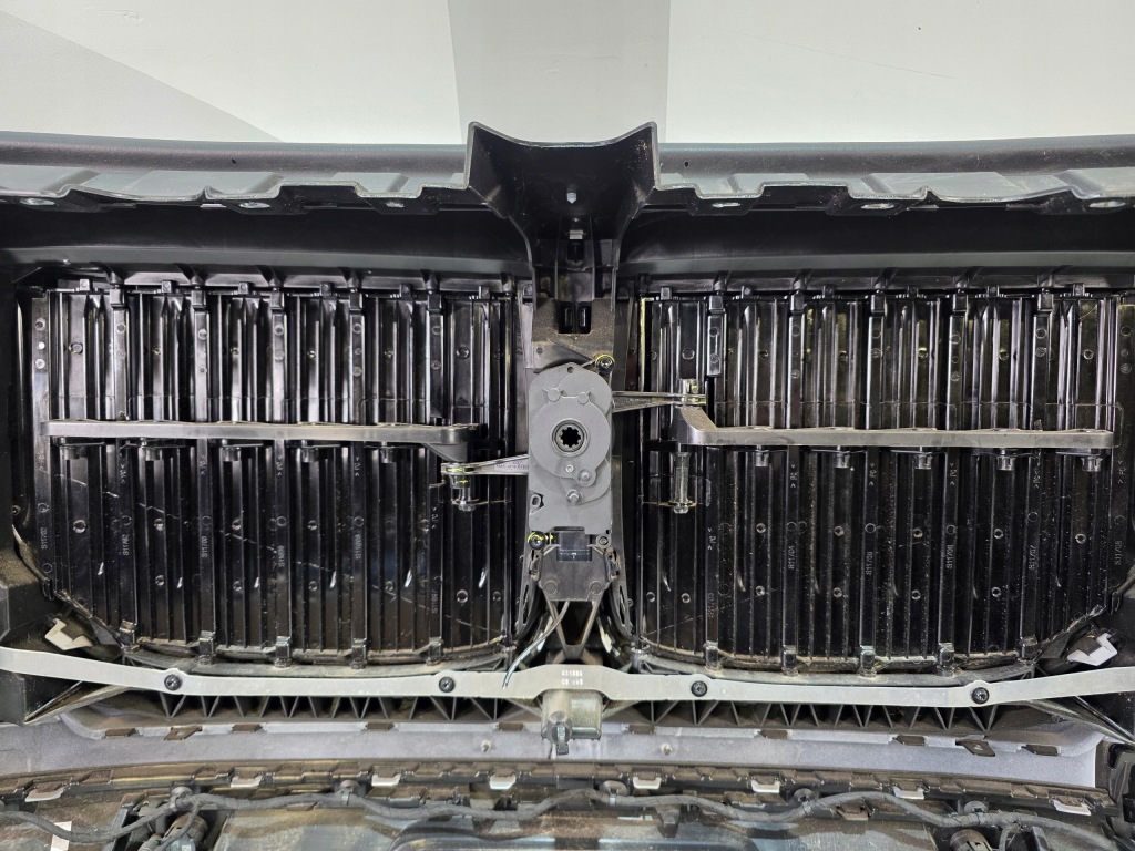 фото №11, Бампер передній bmw x7 g07 lci m-pakiet 6xpdc камера a96 mineralweiss