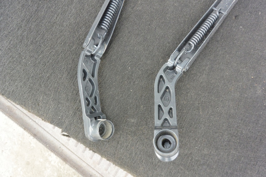 фото №5, Рычаг дворники перед kpl mazda cx-9 eu