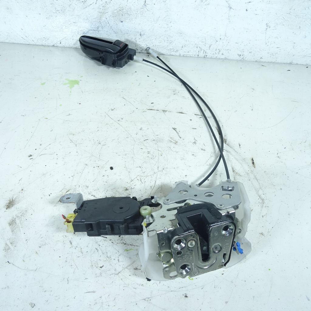 фото №1, Subaru forester ii замок дверь правый перед