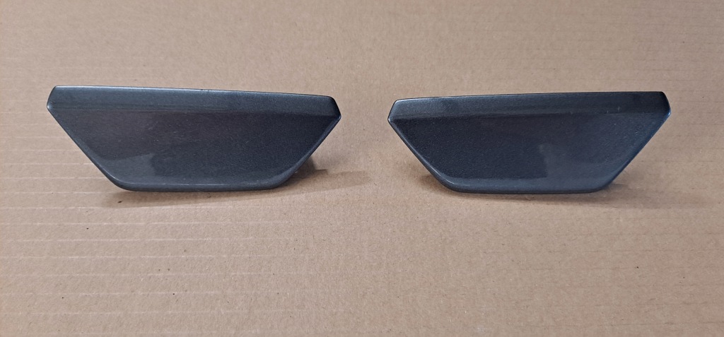 фото №1, Audi q7 ii заглушка розпилювача ліва + права 4m0807754d 4m0807753d