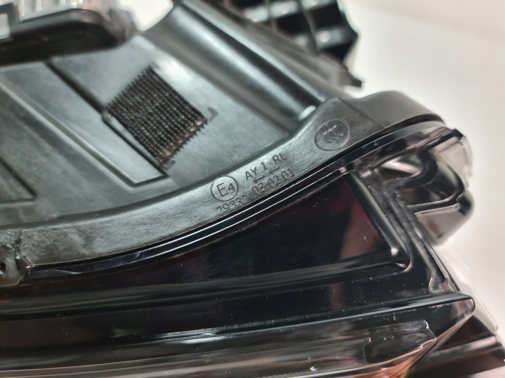 Mg marvel лампа правая перед передняя full led 10934254 Недорого