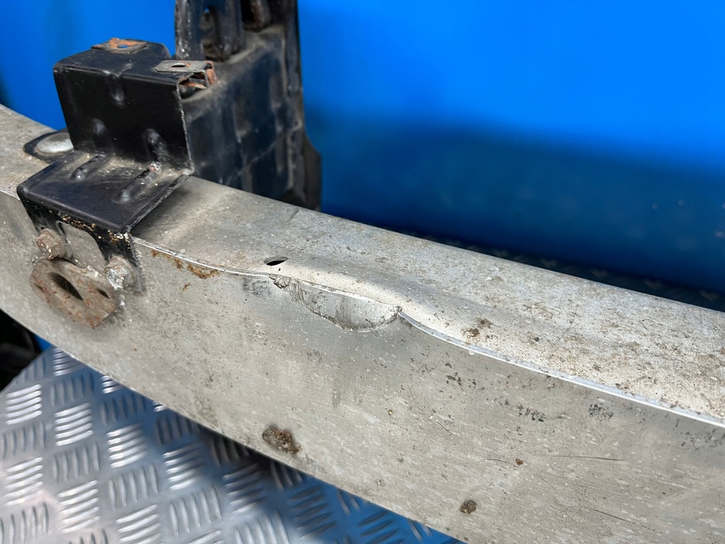 фото №6, Mercedes w203 pas передний усилитель балка ксенон