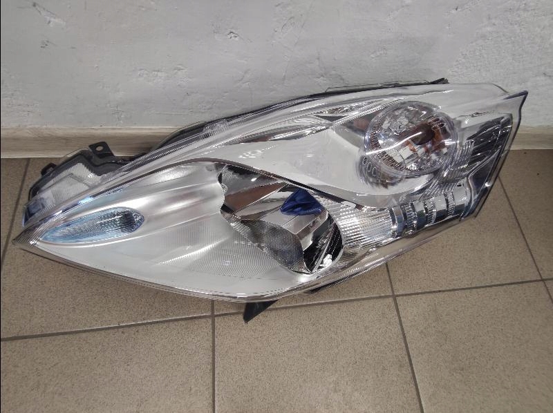 фото №5, Лампа передня перед nissan leaf 260603nl0a