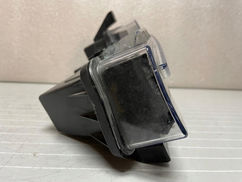 Купити Протитуманна фара лівий led drl tesla y model 3 3 1624797-00-a