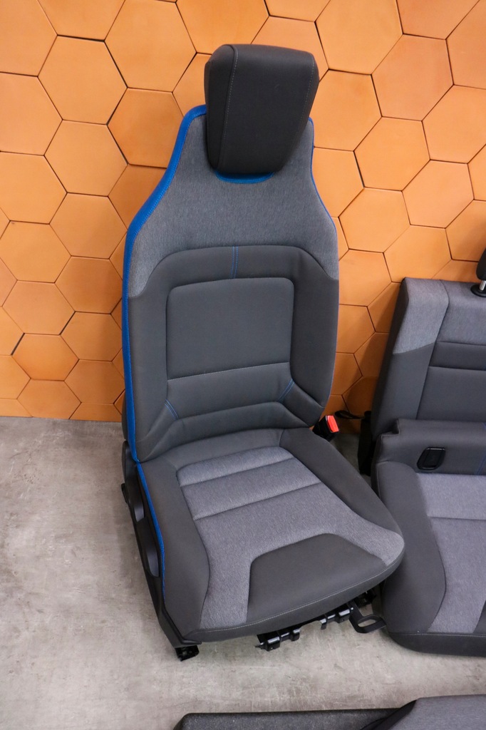 фото №9, Bmw i3 i01 i3 i01 lci салон сиденья заднее сиденье туннель с подогревом aragaz-grau