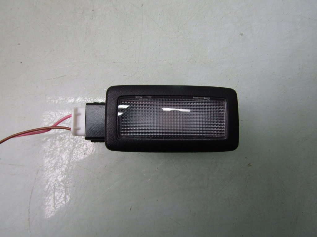 фото №1, Mazda mx-30 21r лампа кабины освещение салона