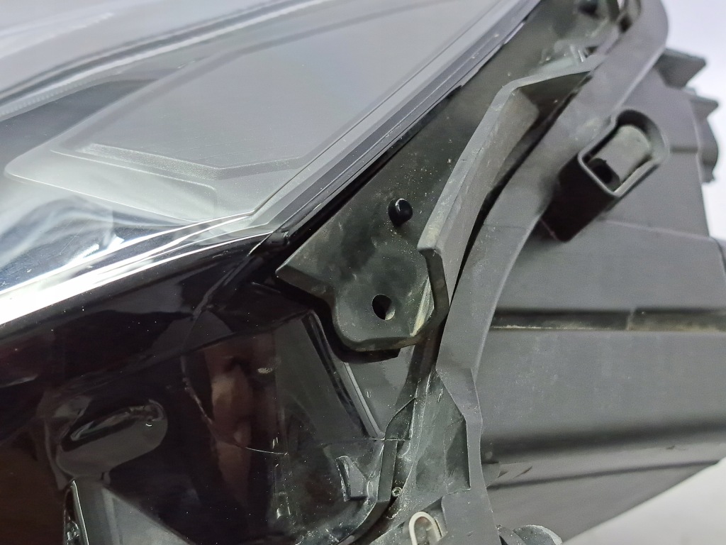 Купити Лампа ліва laser audi e tron gt rs 4j3 4j3941085