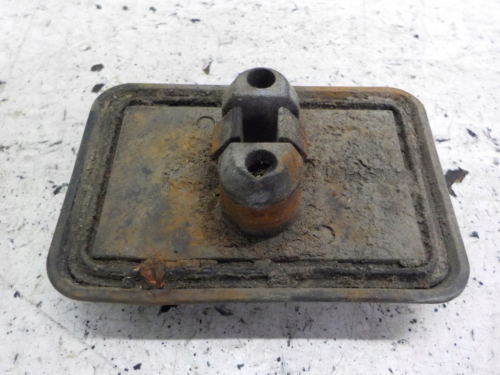 Купить Mercedes w124 заглушка порог pod домкрат