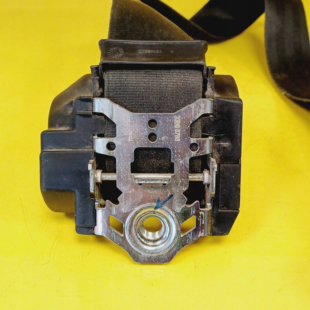 фото №9, Pas безопасности правый перед renault master ii 040102 nr89