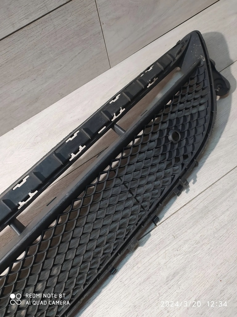 фото №6, Mercedes w213 amg решётка средняя перед a2138856900