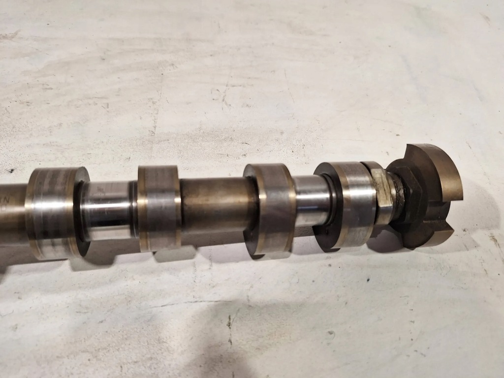 фото №12, Вал розподільного валу всмоктуючий v758775580 peugeot 207 1.4 vti 06-