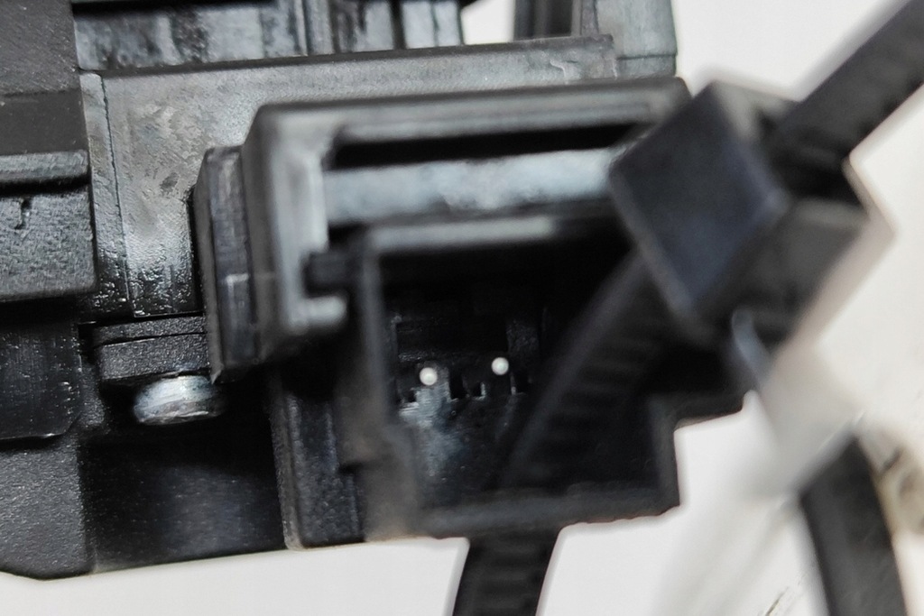 фото №7, Mercedes-benz vito фургон w447 переключатель отопления сиденья a2139057302