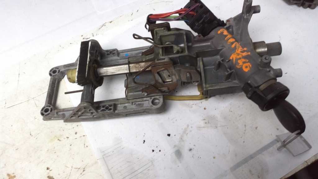 фото №1, Mini cooper one r50 замок зажигания с ключ