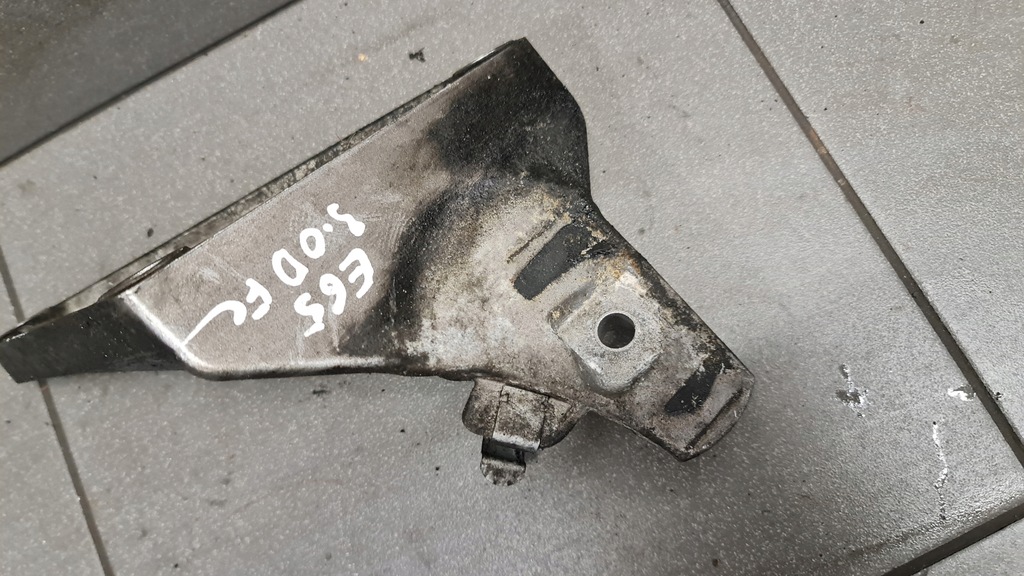 фото №6, Кронштейн двигателя bmw 7 e65 lift 3.0d 6770005