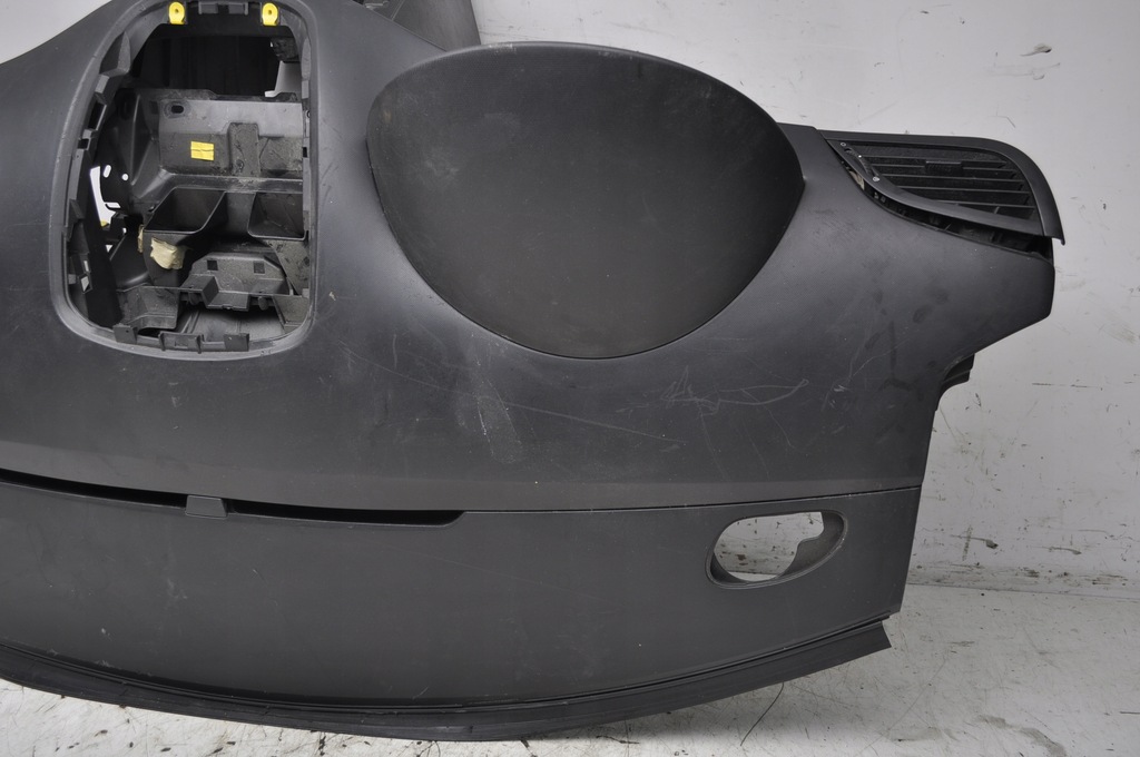 фото №16, Peugeot 207 приборная панель приборная приборная панель