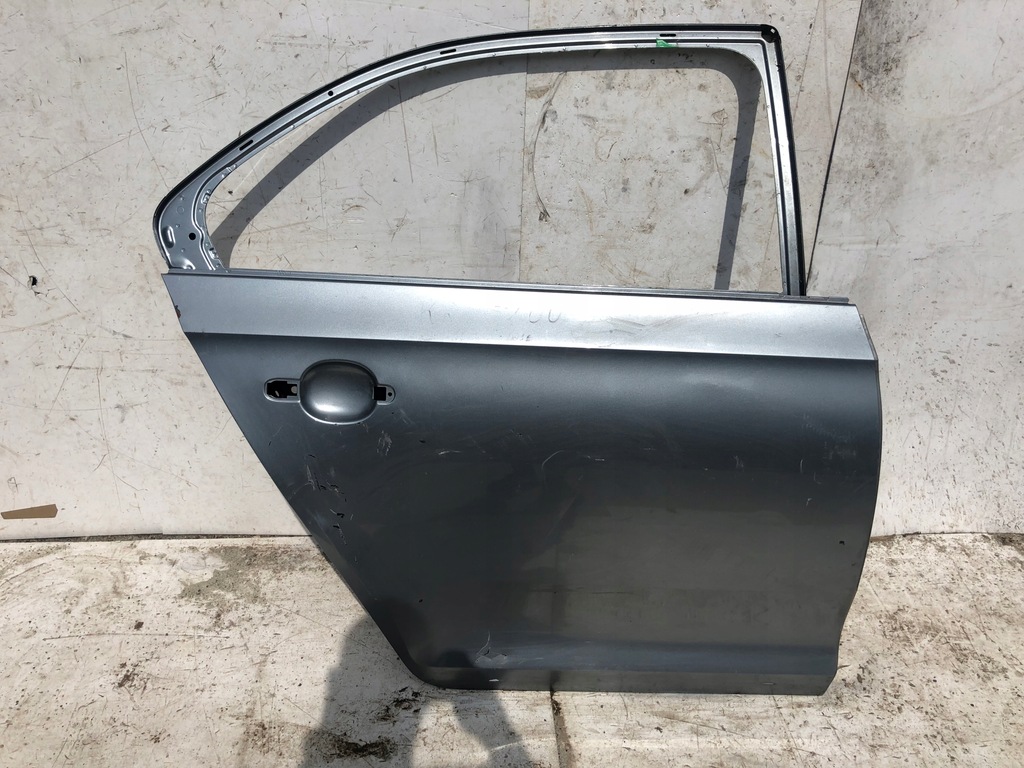 фото №2, Дверь задняя задние правое skoda rapid