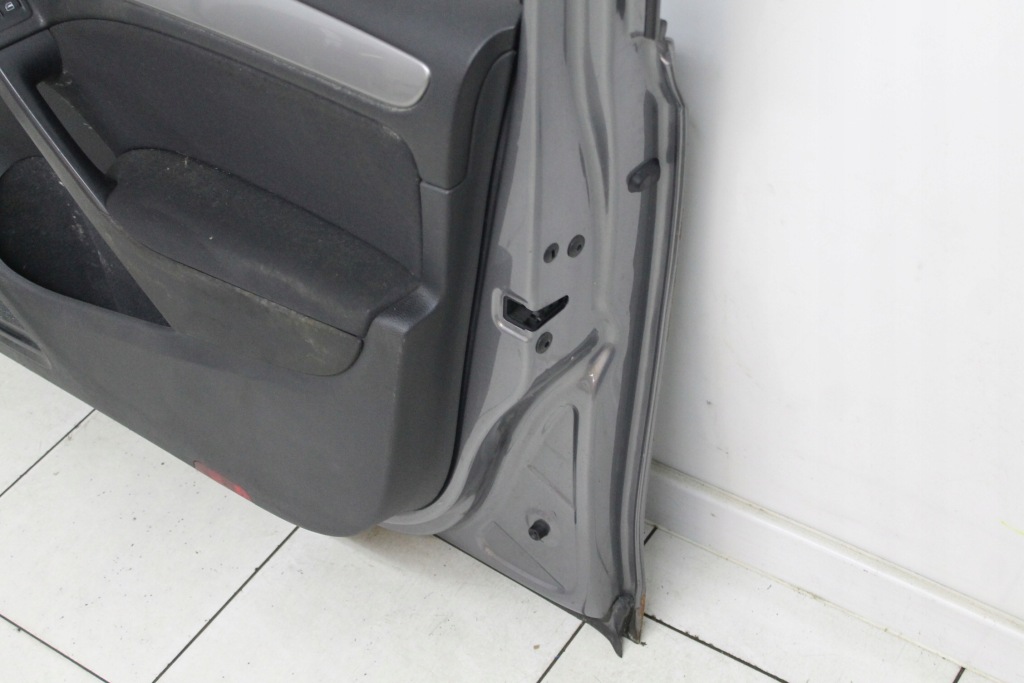 фото №14, Двері правий перед праве передні volkswagen vw golf vi hb 5d 2008r- la7t