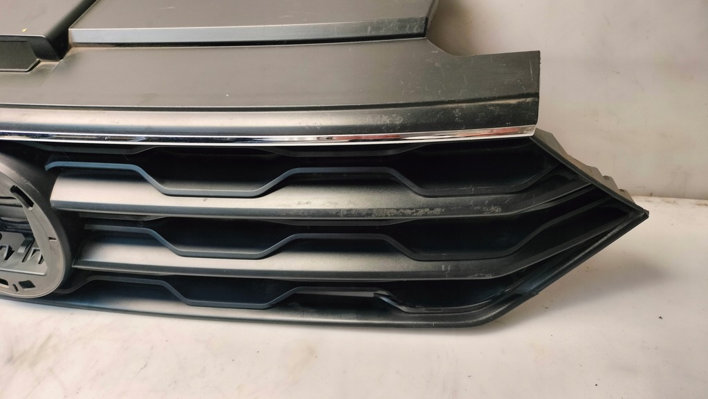 фото №2, Vw t-roc 2ga решётка радиатора решётка радиатора хром pod радар