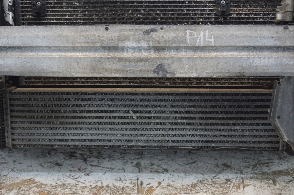 Ремінь передній радіатор audi a4 b8 2.0 tfsi Ціна