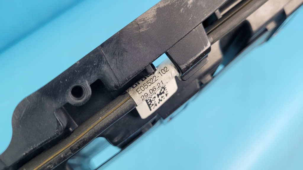 Bmw x6 iii g06 21r напрямна бампера smart відкривач кришки 5a3f3e8 8070332 Доставка